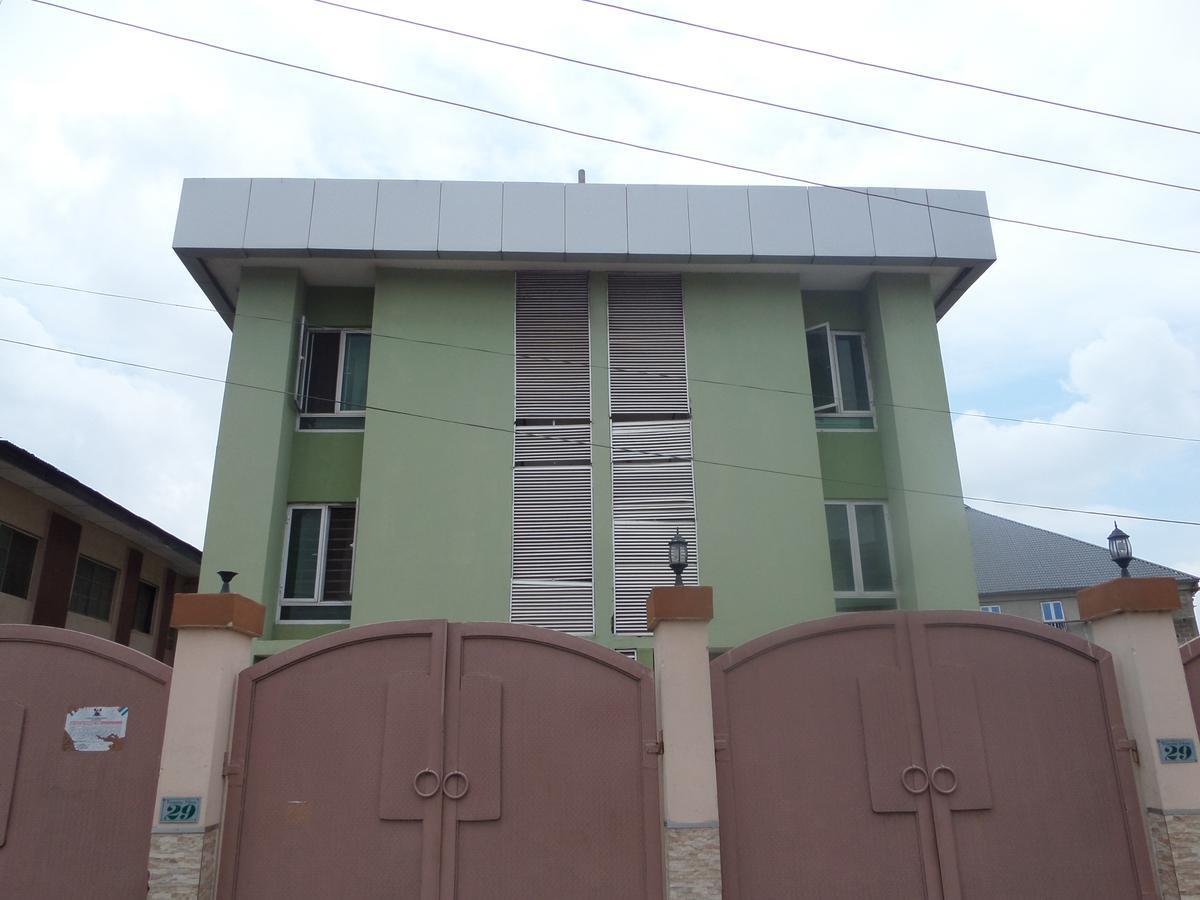 Theodawn Hotels @ Suite 29 Ikeja Extérieur photo