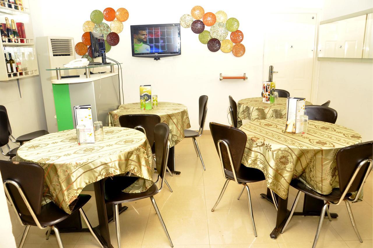 Theodawn Hotels @ Suite 29 Ikeja Extérieur photo