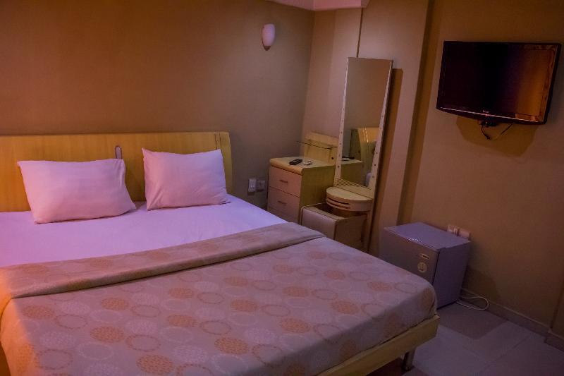 Theodawn Hotels @ Suite 29 Ikeja Extérieur photo