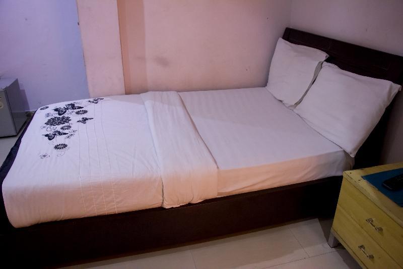 Theodawn Hotels @ Suite 29 Ikeja Extérieur photo