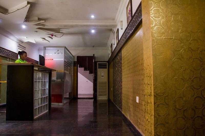 Theodawn Hotels @ Suite 29 Ikeja Extérieur photo