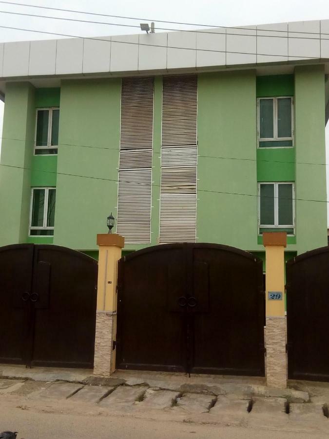 Theodawn Hotels @ Suite 29 Ikeja Extérieur photo