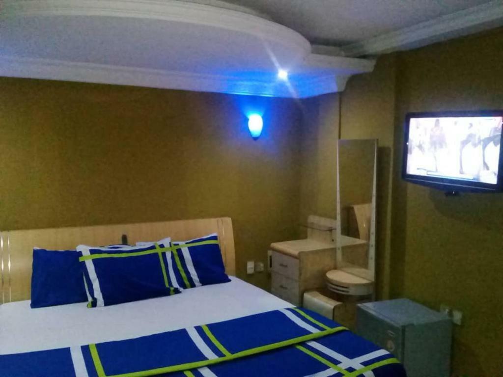 Theodawn Hotels @ Suite 29 Ikeja Extérieur photo